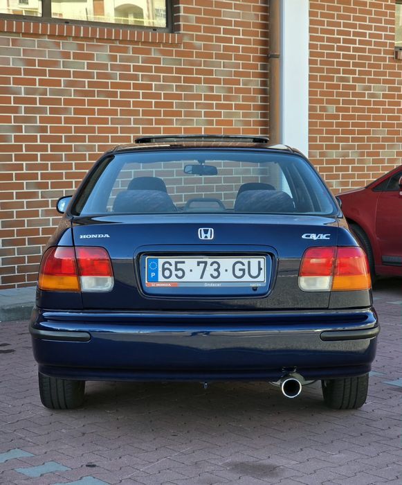 Honda Civic — fotografia 4