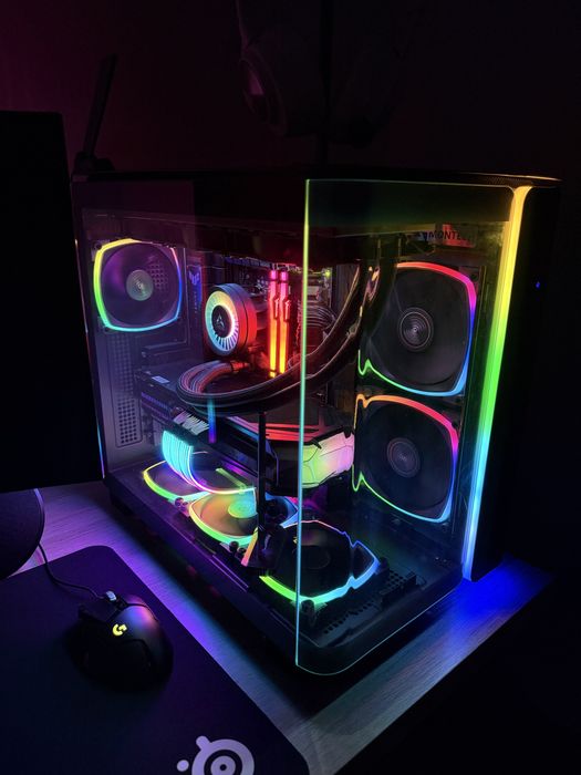 Setup gaming/LG Oled/9800X3D/RX 9070 XT/64gb RAM
