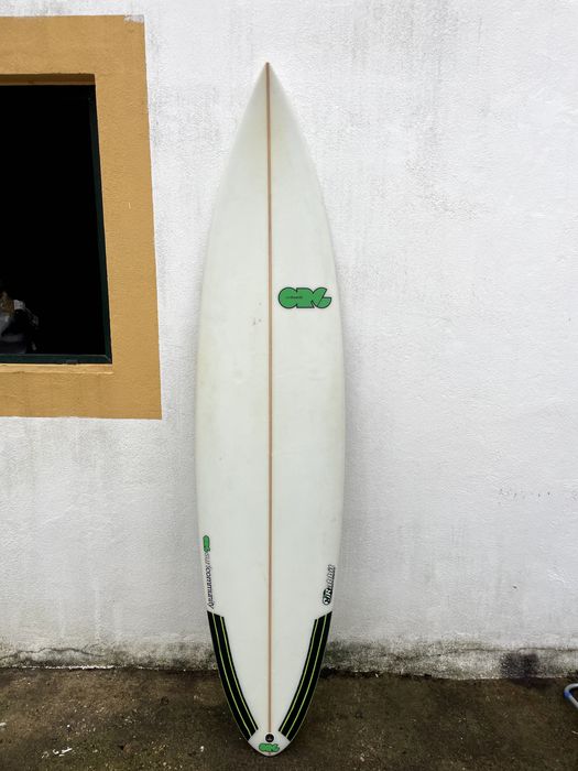 6,8 New Surfboard Carcavelos E Parede • OLX Portugal