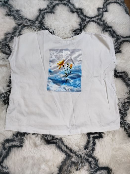 T-shirt damski Reserved