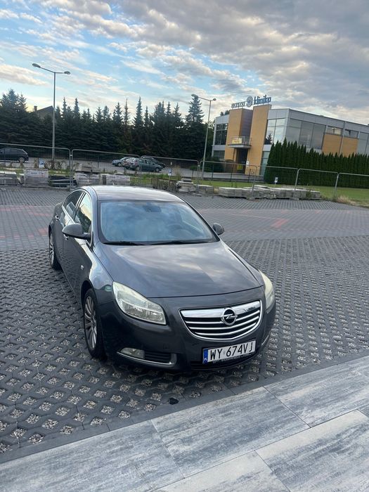 Opel Insignia sedan 2009