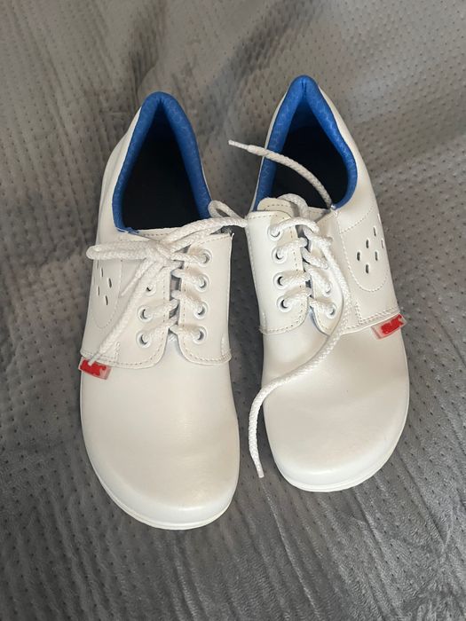 Робочі туфлі на шнурках