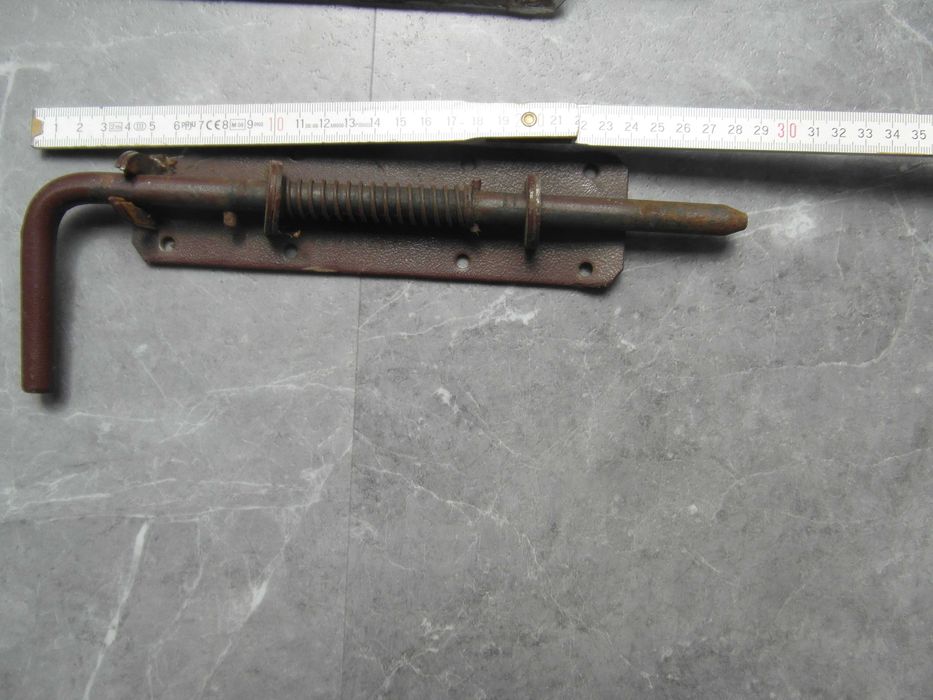 Zasuwa rygiel solidny