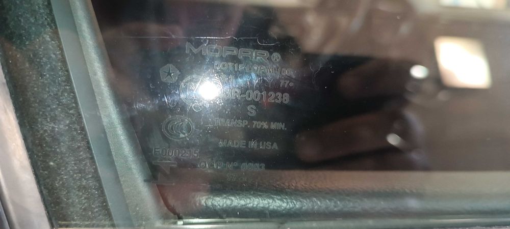 обменяю или продам джип чероки кл