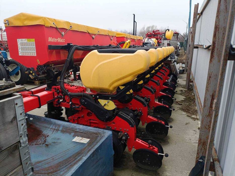 Сівалка MaterMacc MS 8100 Super  пневматична точного висіву 8 рядків