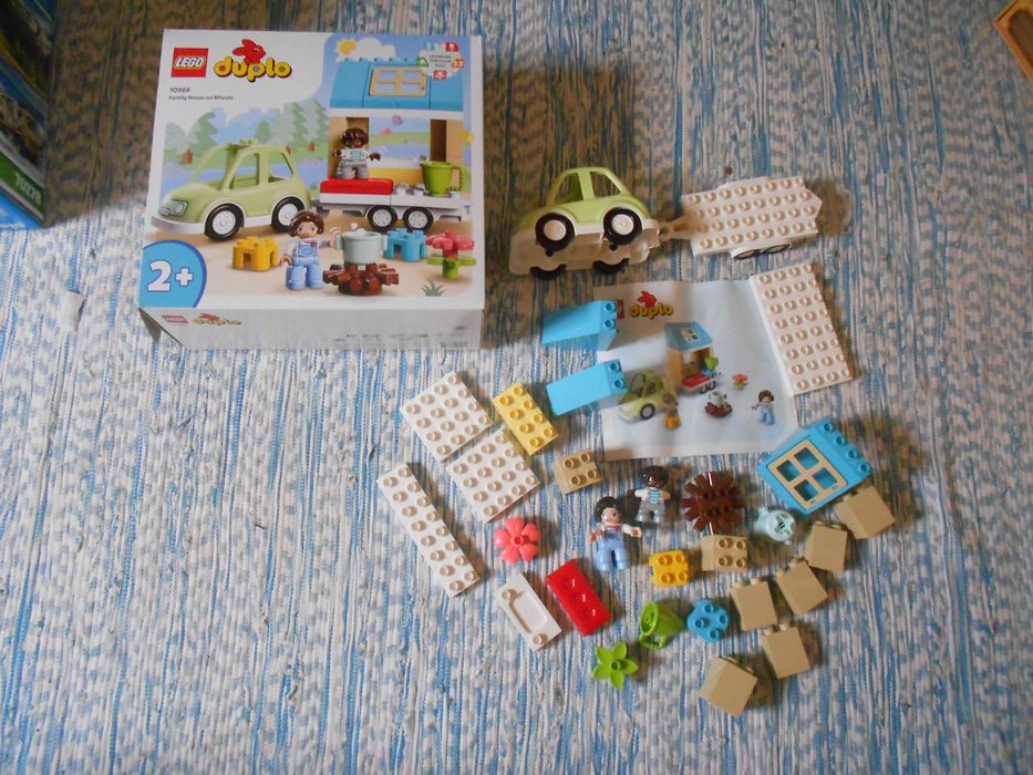 LEGO DUPLO Casa de familia sobre rodas