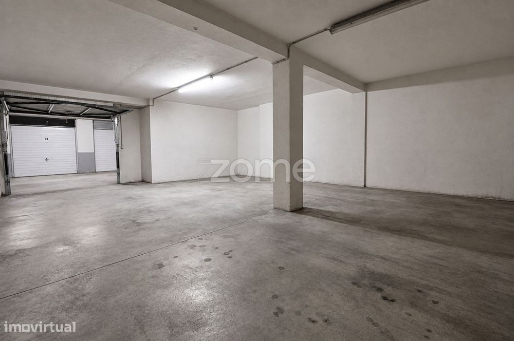Garagem em Maximinos, Braga