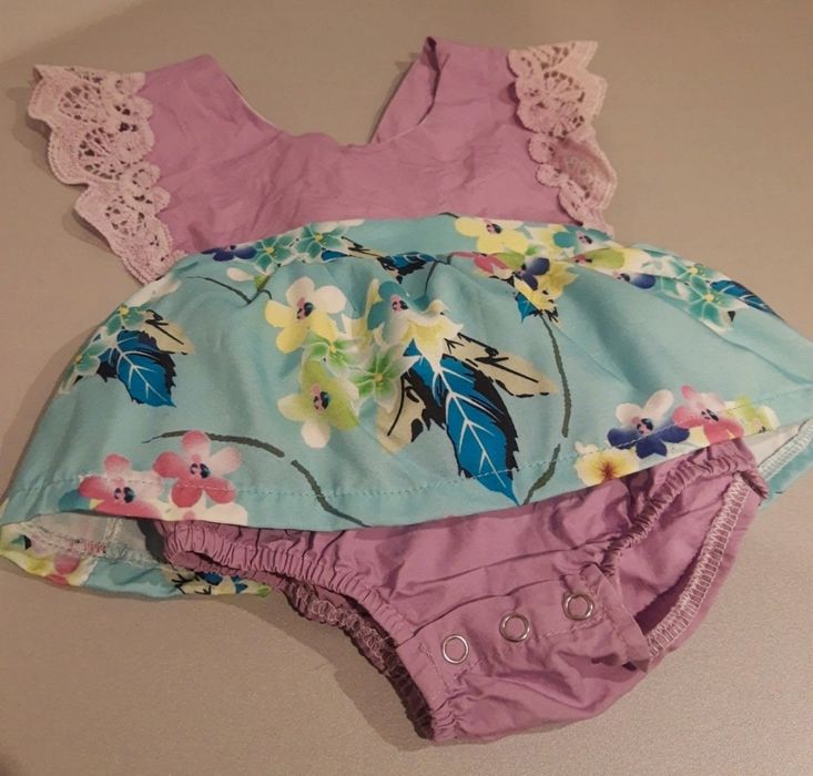 Body dla dziewczynki 74