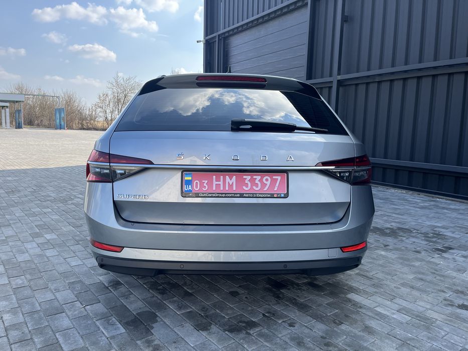 Шкода суперб skoda superb 2021 рік 2.0 тді