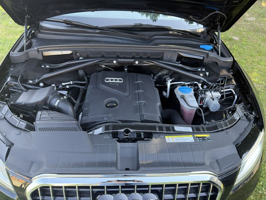 Audi Q5 Premium 2.0tfsi