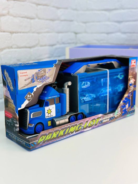 Трейлер-автовоз з автомагістраллю + 4 машинки і вертоліт