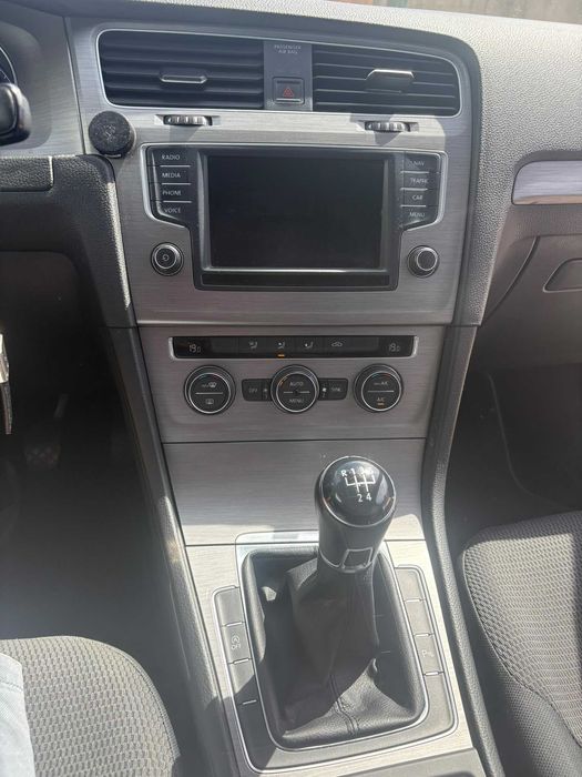 Volkswagen Golf Variant