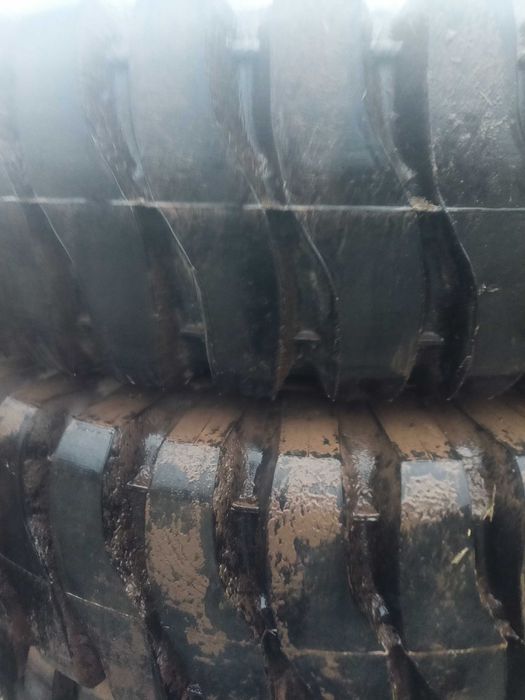 Opona 18.00-25 nowa komplet 4szt ładowarka wozidlo opony nowe cztery