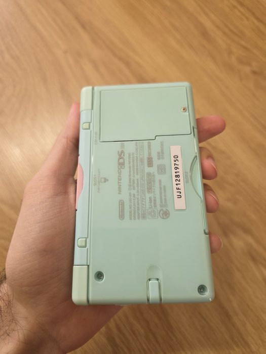 Nintendo DS lite +комплект +будь-які ігри