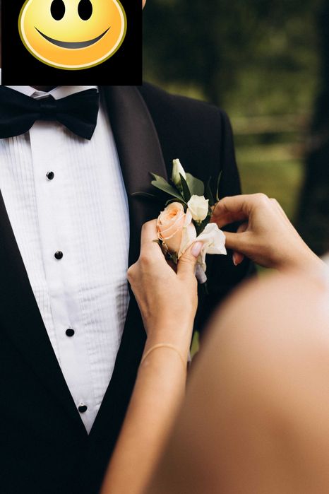 Smoking ślubny garnitur