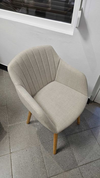 Krzesło materiałowe