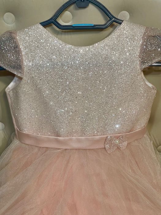 Сукня нарядна для дівчинки