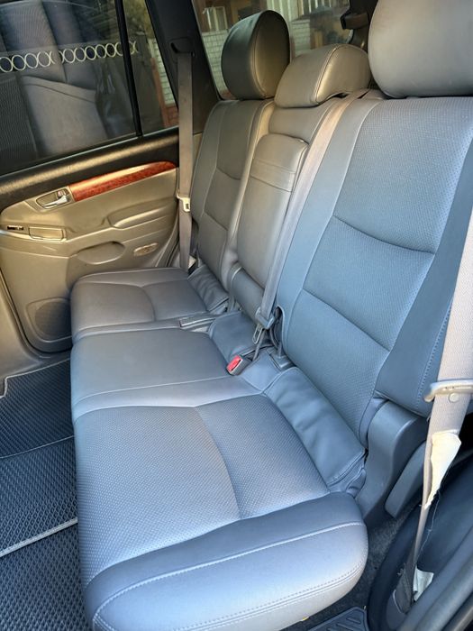 Продам Toyota Land Cruiser Prado 120