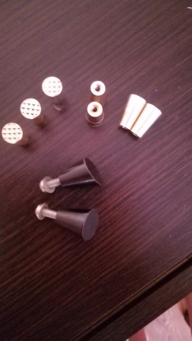 Продаю разное: ручки мебельн, вешалка-органайзер _от 14 грн.