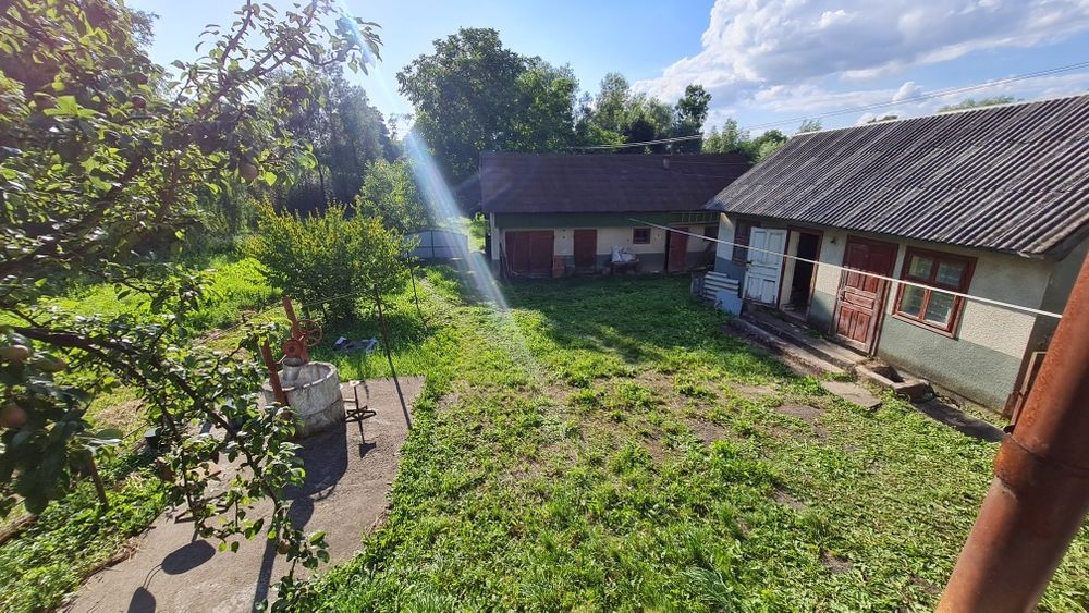 Продається будинок у с.Лісок Золочівського р-н вул. Головна 102