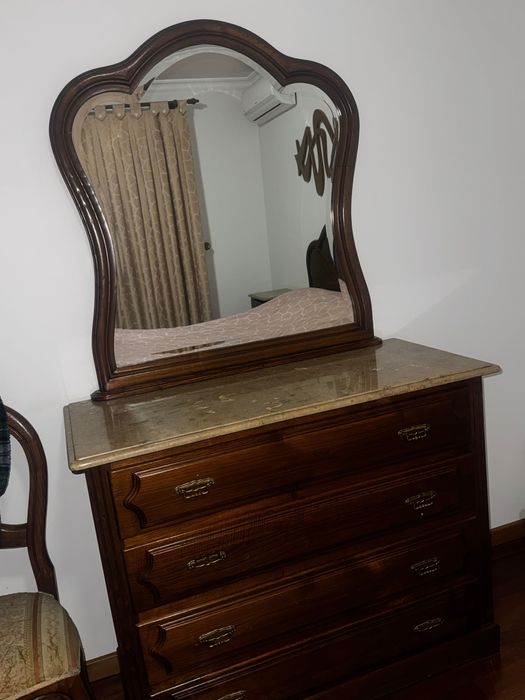 Vendo mobiliário de quarto