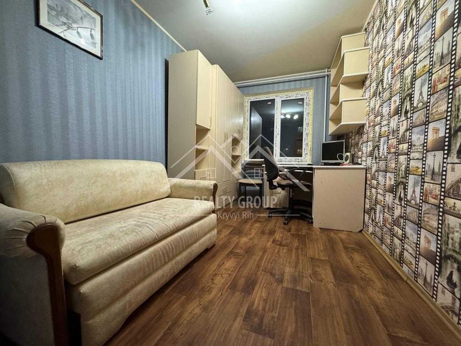 Продаж 3к квартири у центрі міста , вул Українська 5