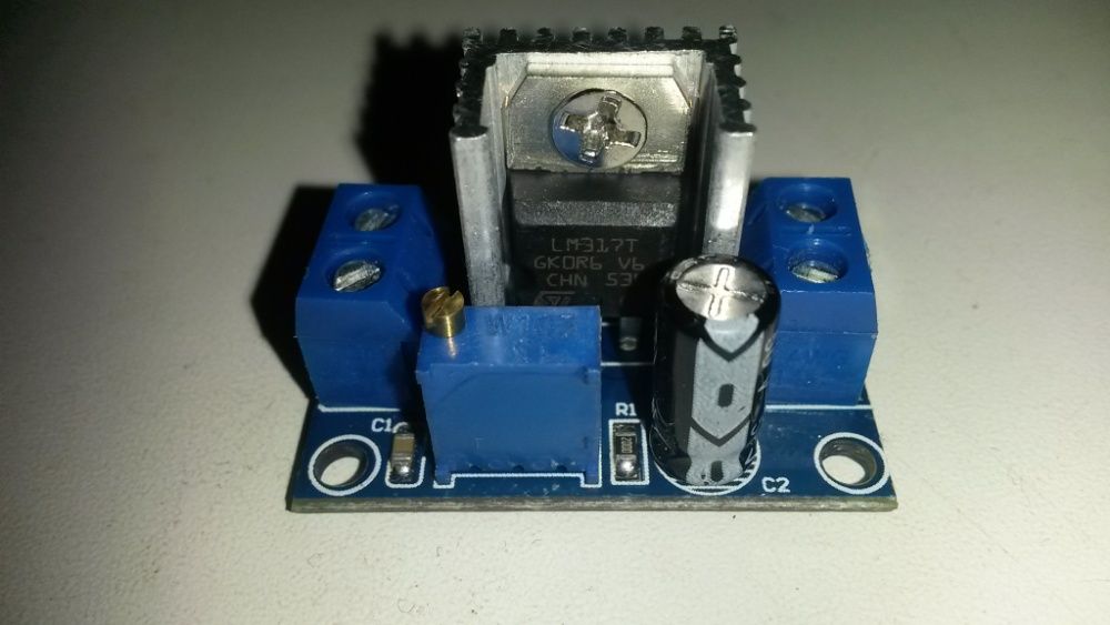 Стабілізатор напруги понижуючий регульований для ДХО LM317 DC-DC