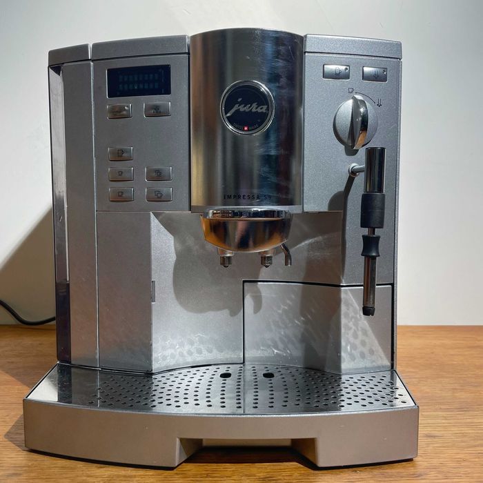 Кавомашина Jura S9