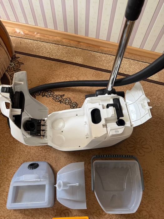 Продам пилосос Karcher (Керхер), DS 6 Plus