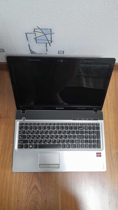 Продается ноутбук Lenovo IdeaPad Z565