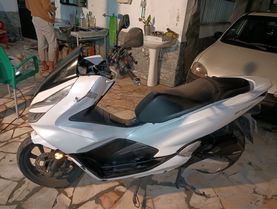 Honda Pcx 2021 barata