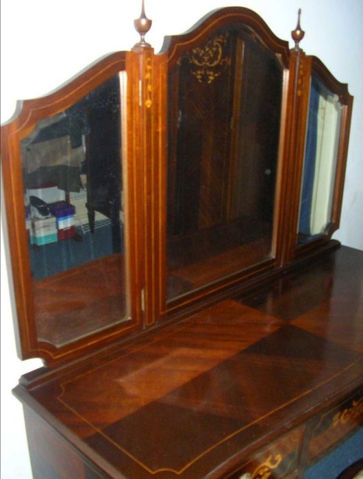 Mobília de Quarto de Casal D. Maria (em separado)