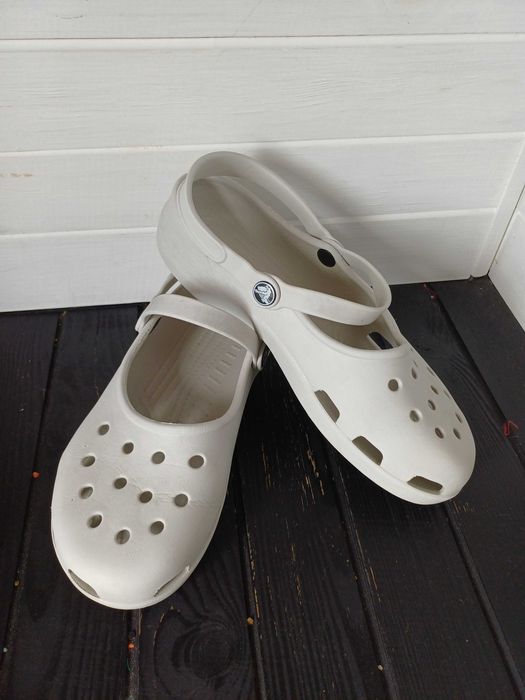 Сірі жіночі балетки сабо крокси Crocs Shayna Mary W9 розмір 39 з подвійним ремінцем