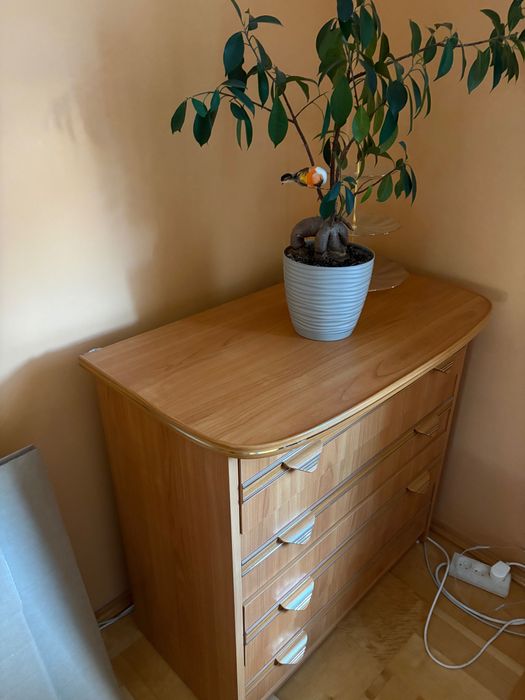 Komoda z 4 szufladami