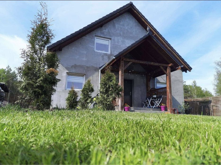 Dwa domy w atrakcyjnym miejscu