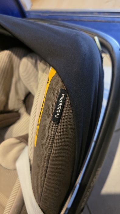 Fotelik z bazą isofix Maxi Cosi Pebble Plus