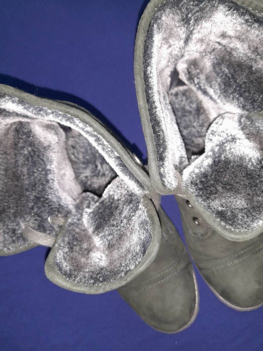 Жіночі  нові черевики