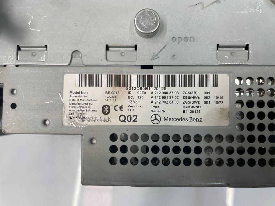 Radio Mercedes Classe E W212 (Ano: 2014)