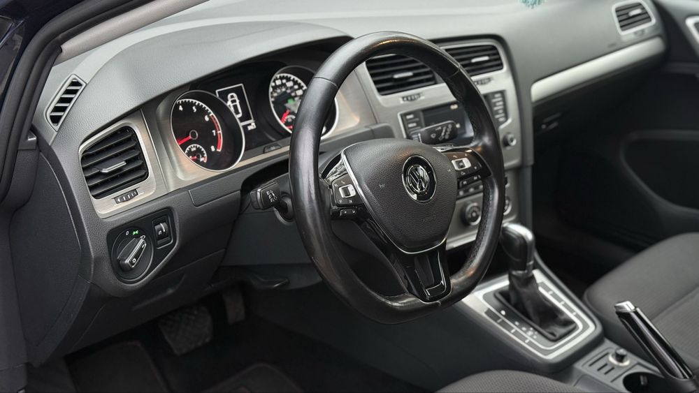 Продам vw golf VII 2016 р