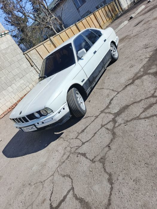 Продам BMW e34 на полном боевом