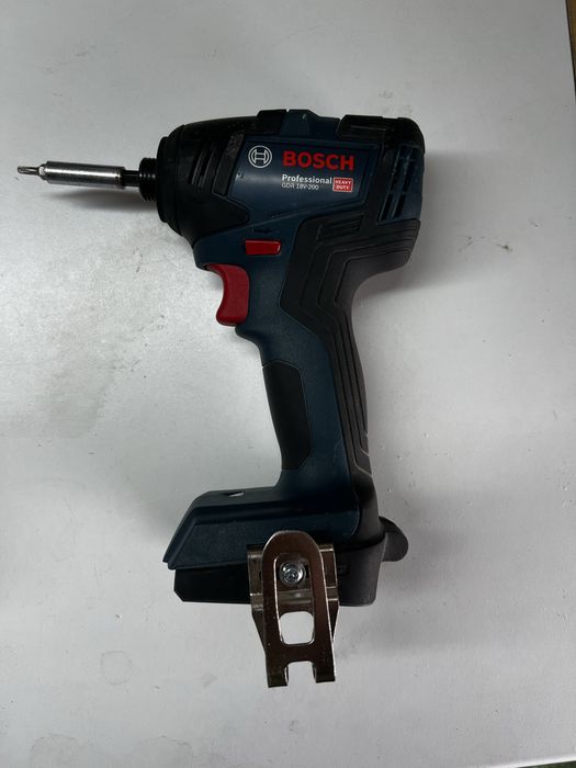 Bosch zakrętarka 18v