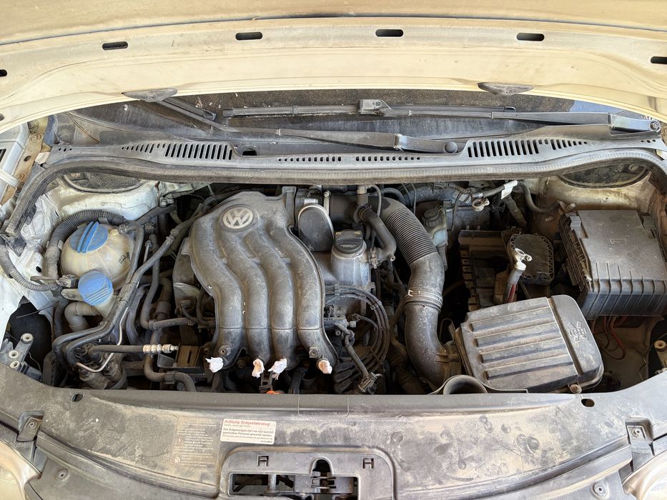 Volkswagen Caddy ecofuel 2.0 2008р.  після ДТП