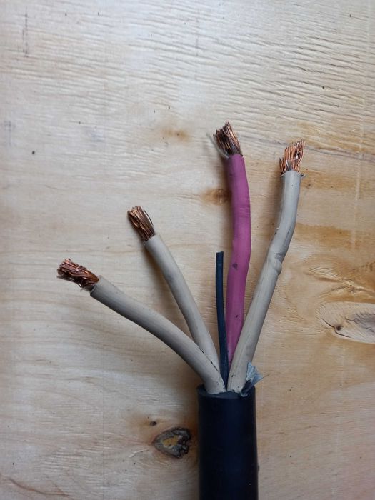 Кабель силовий 4-х жильний КРШС;  3-х жильний 3х2.5
