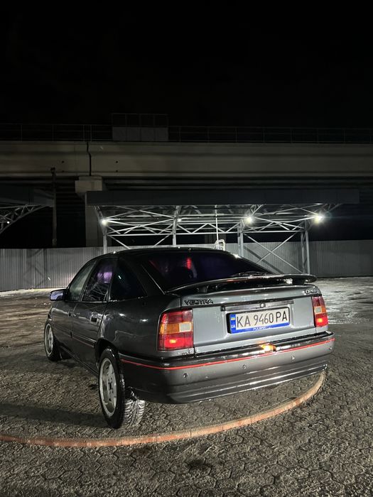 Opel Vectra 2.0 ohc (GT)