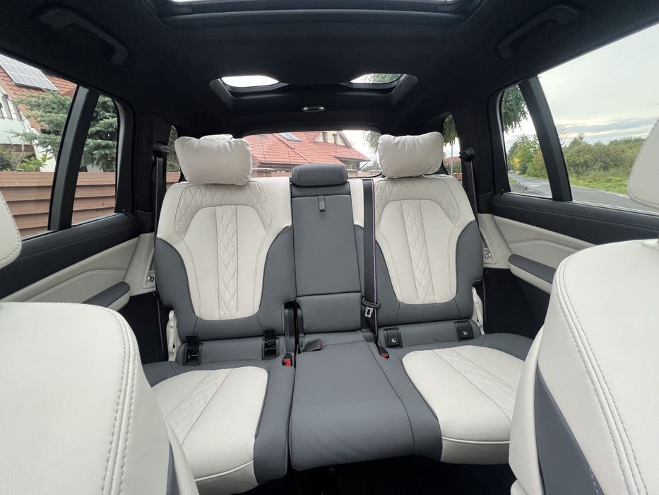 Auto do ślubu BMW X7