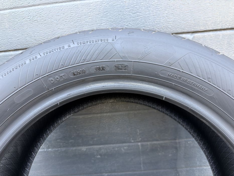 Opony letnie GoodYear 215/55/17 94W - JAK NOWE 2023r.