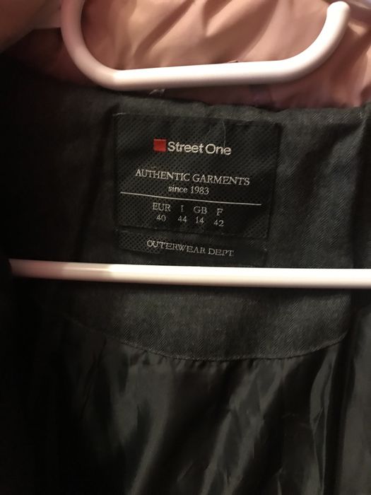 Шикарна жіноча куртка пуховик німецького   бренду Street  One.