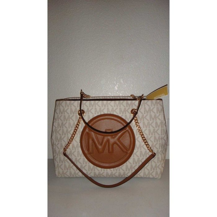 Michael Kors Brynn MK Logo LG Chain Shoulder Tote Bag White Vanilla