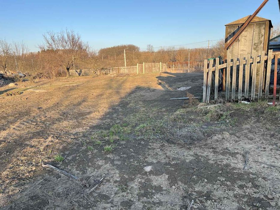 Продам фасадну ділянку 10 сот. м. Фастів