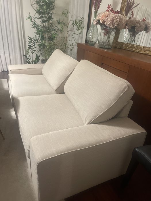 Venda de sofa  em estado razoavel  comprado no ikea  +- 6 anos